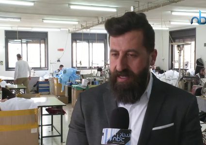 إنتاج مُستلزمات طبية واقية من فيروس كورونا في مدينة الخليل