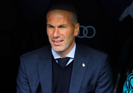 مدرب الريال زيدان يعلن عن تشكيلة فريقه لمواجهة ريال بيتيس