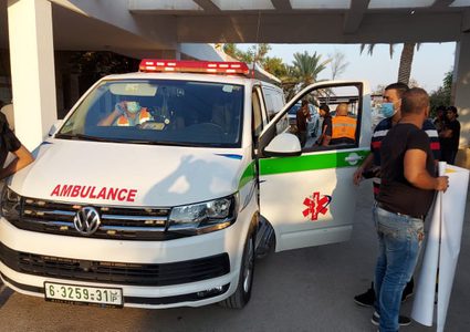 الاحتلال يسلم جثمان الشهيدة نايفة كعابنة من قرية العوجا