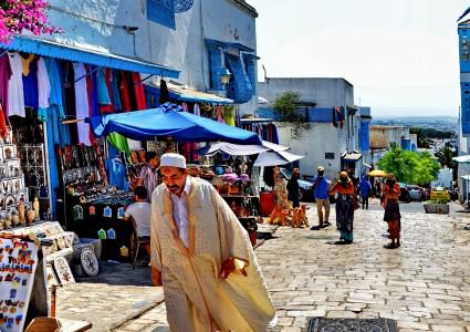 انهيار السياحة في تونس بسبب تفشي فيروس كورونا