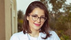 ابنة الفنانة أصالة تعاني من أزمة نفسية بعد فسخ خطوبتها