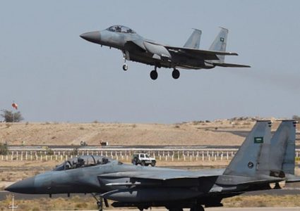 التحالف يعترض طائرة مسيرة أطلقها الحوثيون باتجاه السعودية ويدمرها