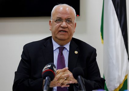 عريقات: أبو الغيط فقد مصداقيته وأمانته ليكون أمينا عاما للجامعة