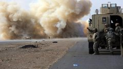 استهداف رتل ينقل معدات لقوات التحالف الدولي المنسحبة في العراق