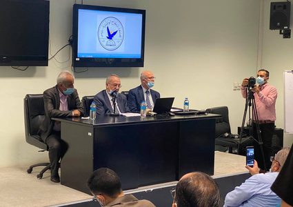 النتشه يكشف جهود جامعة النجاح لحل أزمة المواصلات بمحيط الجامعة