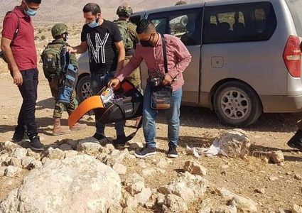 نقابة الصحفيين تدين استيلاء الاحتلال على سيارة فضائية فلسطين