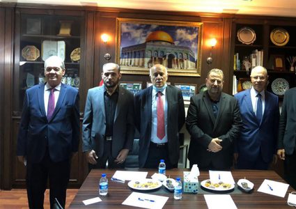 عُمان: نتطلع أن تؤدي محادثات الفصائل الفلسطينية لتوحيد الرؤي