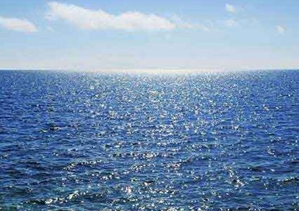 في وسط البحر.. العثور على امرأة حية بعد عامين من اختفائها