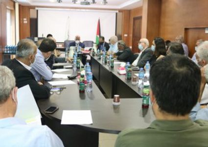 التنفيذية لـ م.ت.ف تعقد اجتماع حواري لبحث شروط الشراكة الأوروبية