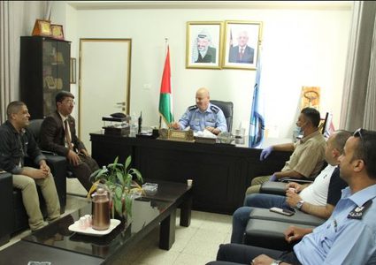 الشرطة والتنمية الاجتماعية يبحثان التعاون المشترك في نابلس