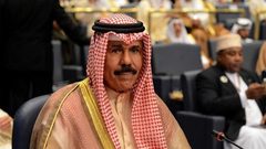 نواف الأحمد الصباح يؤدي اليمين الدستورية أميرًا للكويت