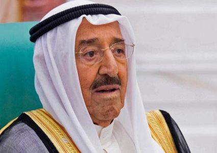 الرئيس يعزي أمير الكويت بوفاة الشيخ صباح الأحمد