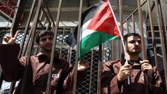 الأسرى يستأنفون خطواتهم الاحتجاجية المتعلقة بقضية "الكانتينا"