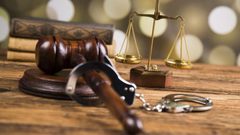 رام الله: الأشغال الشاقة 15سنة وغرامة مالية لمتهم ببيع مواد مخدرة