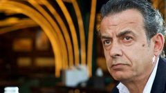 الفنان عدنان أبو الشامات يشن هجوم على تامر حسني وعمرو دياب