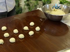 تعرَف على طريقة عمل أكلة "السبانخ" داخل المطبخ الفلسطيني