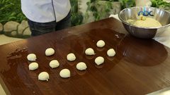 تعرَف على طريقة عمل أكلة "السبانخ" داخل المطبخ الفلسطيني