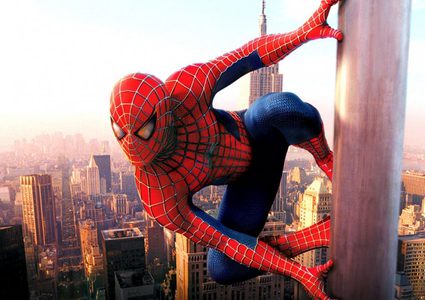 الشرطة الألمانية تعتقل سبايدرمان الفرنسي بتهمة تسلق ناطحة سحاب