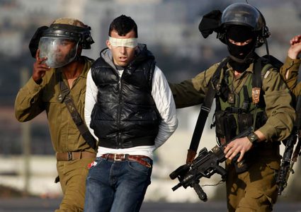 مركز أسرى: الاحتلال اعتقل 320 فلسطيني في أيلول الماضي