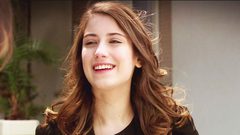 هازال كايا تحتفل بعيد ميلادها الثلاثين بطريقة مميزة