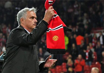 مورينيو: مانشستر يونايتد سيتوج بالبطولات