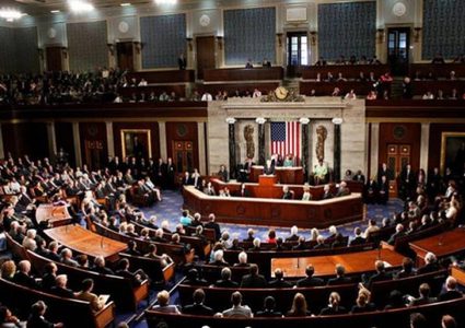 مشروع قانون يلزم بالتشاور مع "إسرائيل" قبل تصدير الأسلحة للعرب