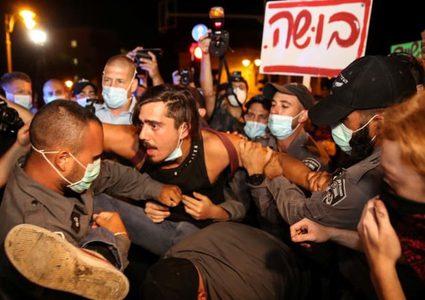 تقرير: قادة شرطة الاحتلال يقمعون المظاهرات للحصول على ترقية