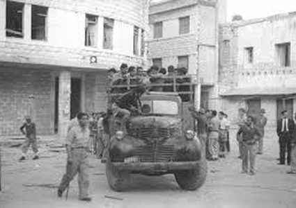 كتاب إسرائيلي يفضح ممارسات العصابات الصهيونية ضد الفلسطينيين