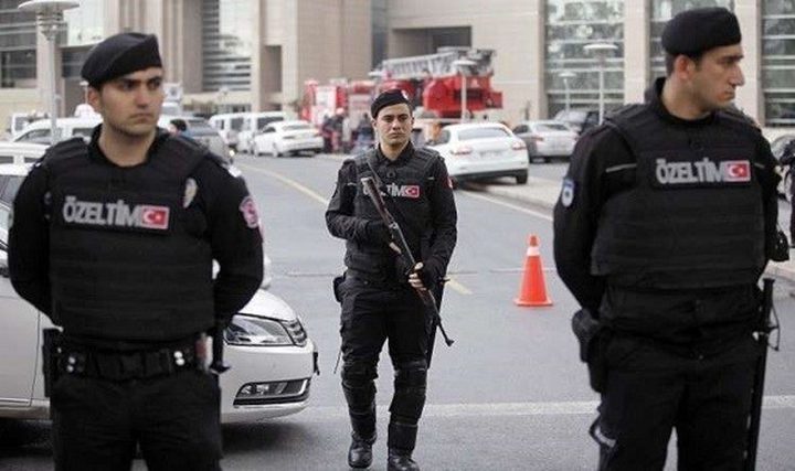 السلطات التركية تقبض على25 مشتبها في عملية ضد "داعش"