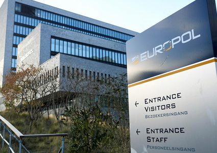 يوروبول: كورونا يزيد من الجرائم الإلكترونية