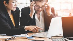 دراسة: النساء أكثر عرضة للمعاناة من الاحتراق النفسي بسبب العمل