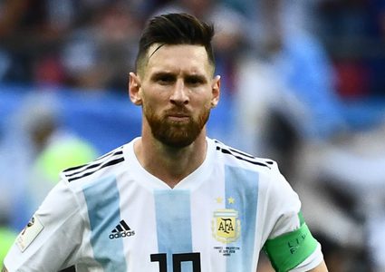 ميسي يبدأ رحلته نحو تحقيق الحلم الأكبر بمواجهة الإكوادور