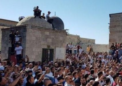 30 عاماً على "مجزرة الأقصى" ومجازر الاحتلال لم تتوقف