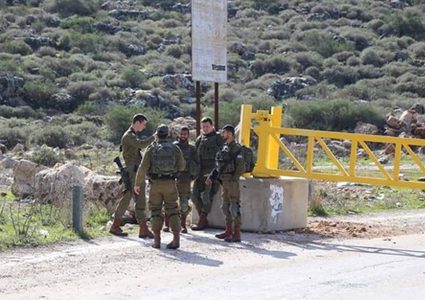 رام الله: الاحتلال يغلق مدخلي قرية دير نظام