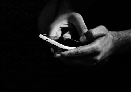 تطبيق إلكتروني يكشف كيف تمت تسميتنا في هواتف الآخرين