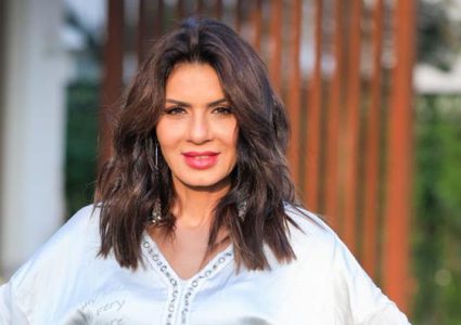 نجلاء بدر تكشف حقيقة إصابتها بكورونا