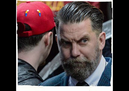 الأولاد الفخوريين جماعة متطرفة تدعم ترامب