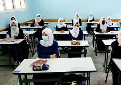 غزة: عودة طلاب التوجيهي للدراسة وفق اجراءات احترازية