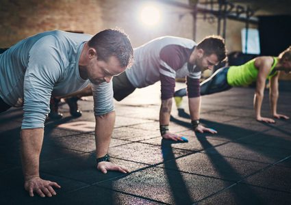 دراسة: إتقان تمرين الضغط يعني عمر أطول وصحة أفضل