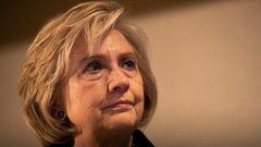 ترامب يرفع السرية عن رسائل هيلاري كلينتون