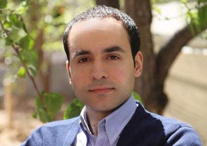 رابطة الجالية الفلسطينية في اسطنبول تبني قبر شهيد العلم محمد داود