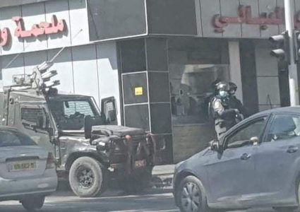 اصابات عقب اقتحام قوات الاحتلال مخيم الامعري في رام الله