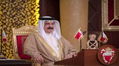العاهل البحريني يؤكد عن التزام بلاده بمبادرة السلام العربية