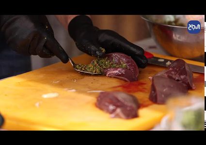 معلاق الخروف المحشي