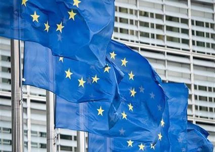 وزراء خارجية الاتحاد الأوروبي يناقشون فرض عقوبات على روسيا