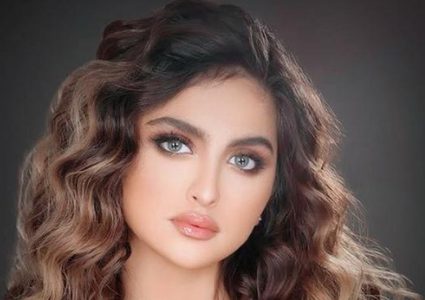 حلا الترك تعبر عن موقفها من إنجاب دنيا بطمة لطفلة