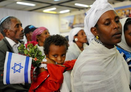 دولة الاحتلال تسمج بهجرة ألفي يهودي إثيوبي إليها