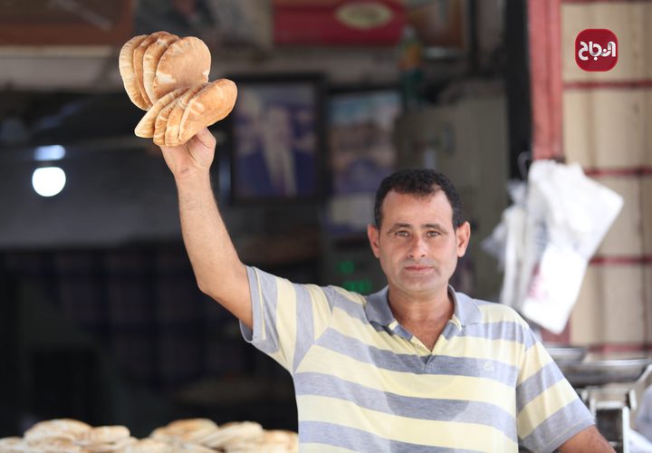 أجواء الحياة في أسواق مدينة نابلس، حيث البهجة والسرور والنشاط وانخراط المواطنين في أعمالهم.