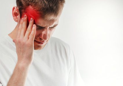 ما هي الأطعمة التي تزيد من حدة الصداع ؟