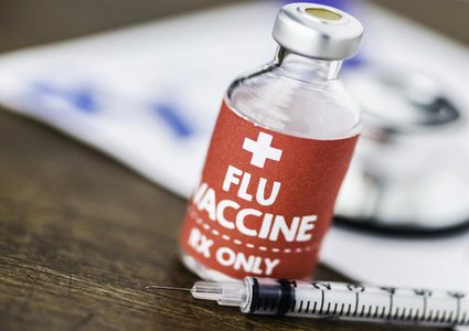 لماذا يشعر الناس بالمرض بعد تلقي لقاح الإنفلونزا ؟